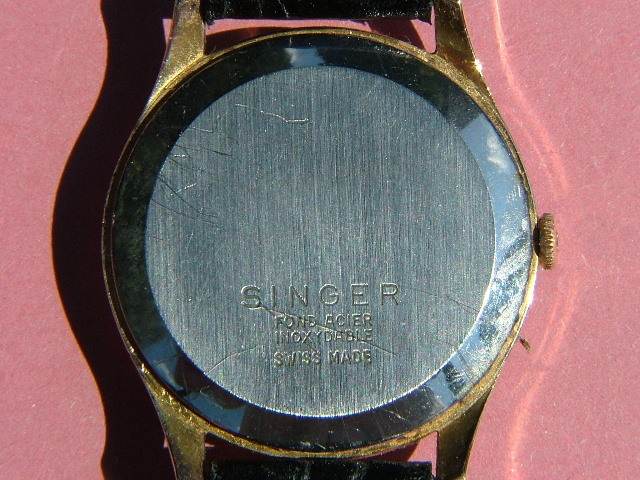 Singer 4