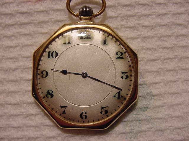opera watch-dial view