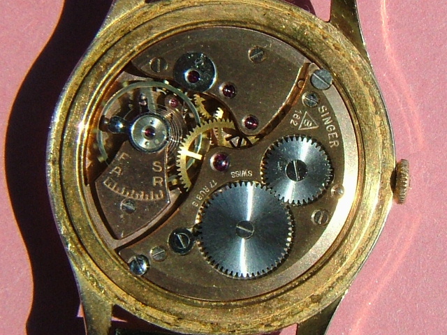 Singer 1